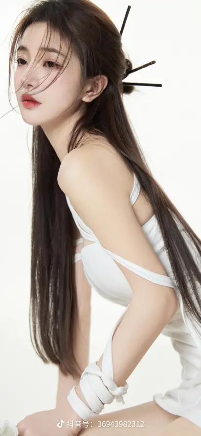 国自产精品手机在线视频_18禁区美女免费观看网站_24小时日本在线观看完整版