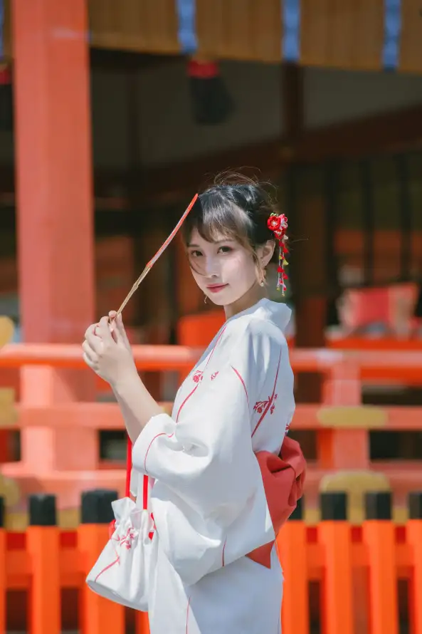 国自产精品手机在线视频_18禁区美女免费观看网站_24小时日本在线观看完整版